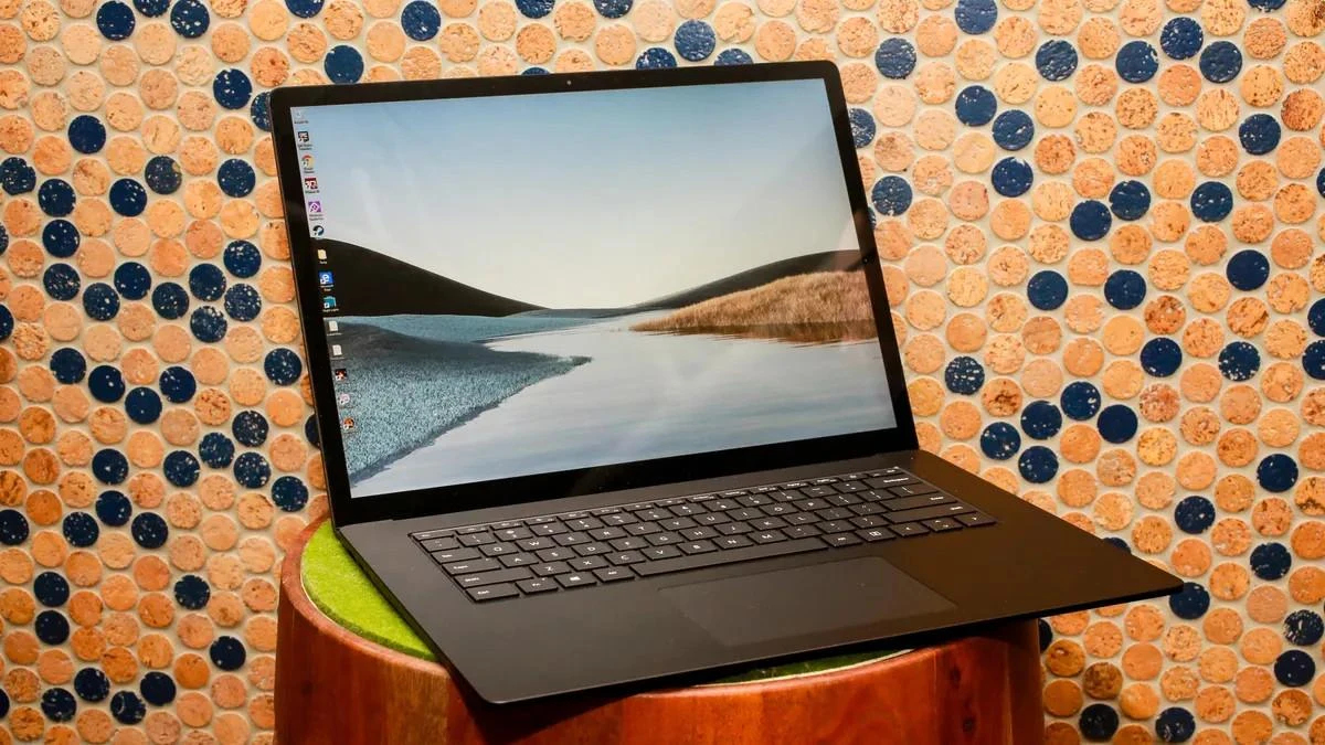 Microsoft Surface Laptop 3 15" Touchscreen Laptop, Intel Core i7-1065G7, 16GB RAM, 512GB SSD